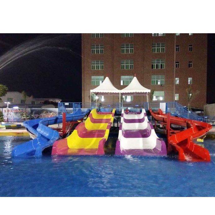 Eco Friendly Warna Bukit Water Slide Untuk Anak-anak Pool Keluarga Splash Fun